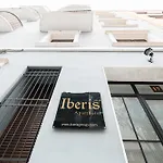 Apart-hotel With Antique Floor & Lots Of Sun Light Valência