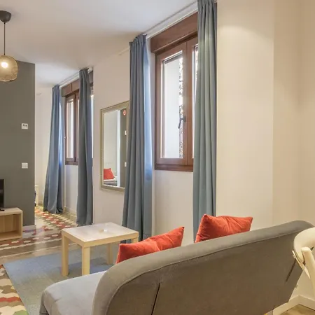 Aparthotel With Antique Floor & Lots Of Sun Light